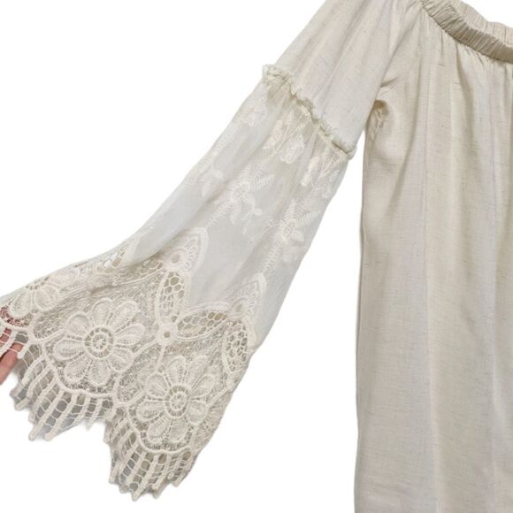 HUMMINGBIRD Lace Embroidered Off Shoulder Top M - Picture 3 of 8